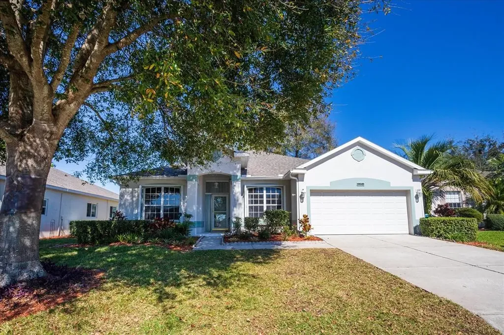 2351 Fenton Avenue Clermont FL 34711