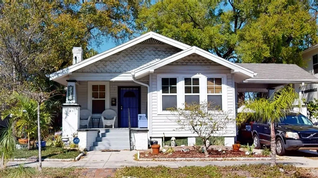 2315 W North B Street Tampa FL 33609