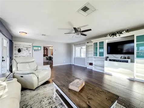 20539 Maxim Parkway Orlando FL 32833