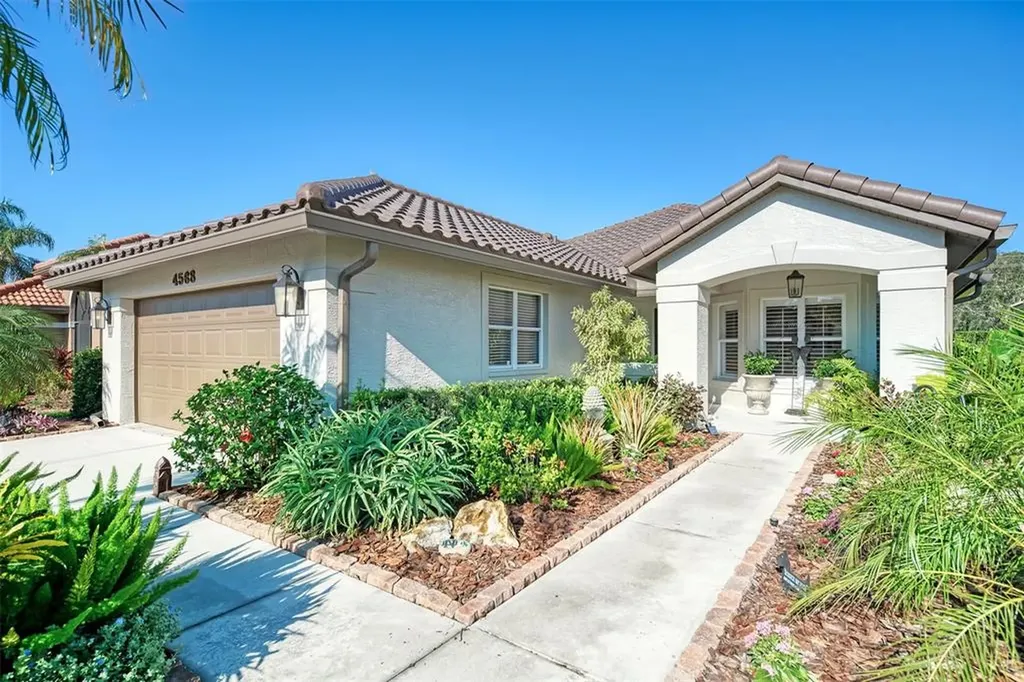 4568 Deer Trail Boulevard Sarasota FL 34238
