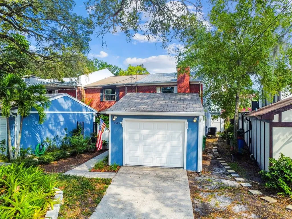 2545 W Maryland Avenue Tampa FL 33629