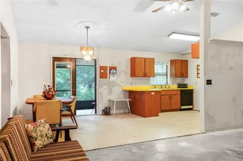 11025 SE 132nd Place Ocklawaha FL 32179