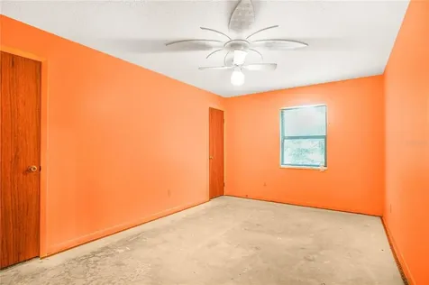 11025 SE 132nd Place Ocklawaha FL 32179