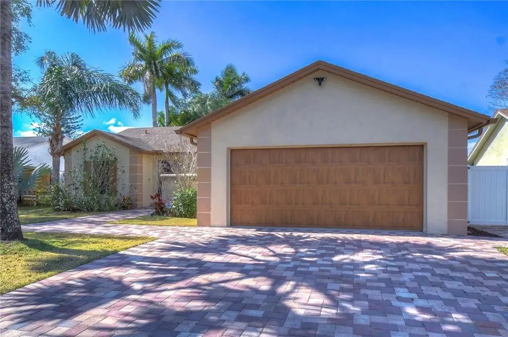 6614 Seafairer Drive Tampa FL 33615
