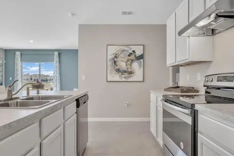 618 Autumn Breeze Street Deland FL 32724