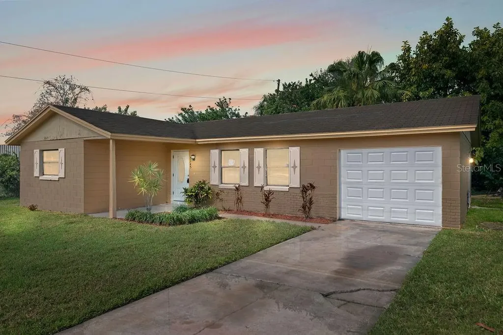 5145 Pueblo Street Orlando FL 32819