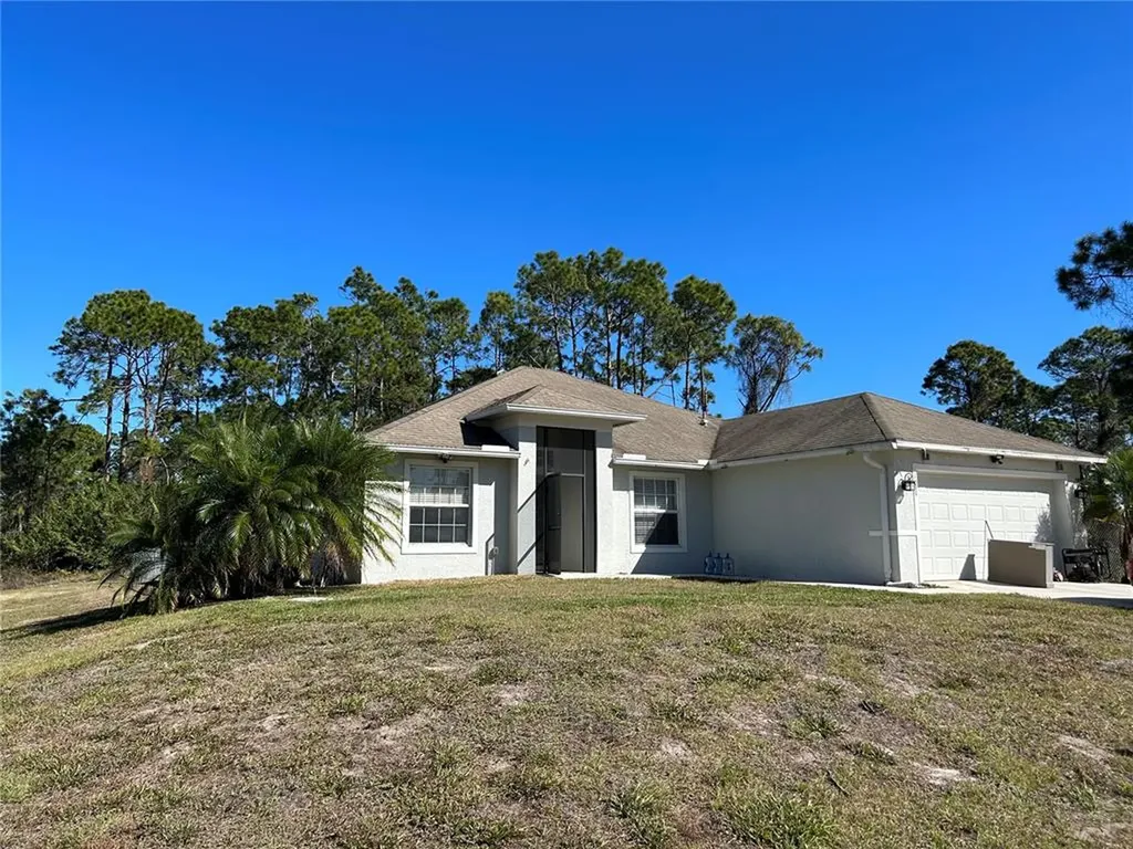 1039 Green Field Street Lehigh Acres FL 33974