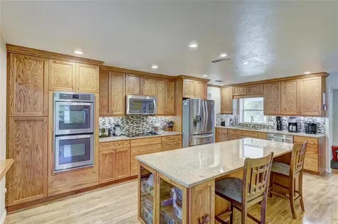 7608 The Plaza Bradenton FL 34209