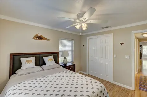 7608 The Plaza Bradenton FL 34209