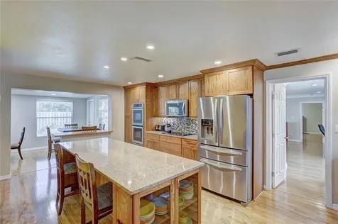 7608 The Plaza Bradenton FL 34209