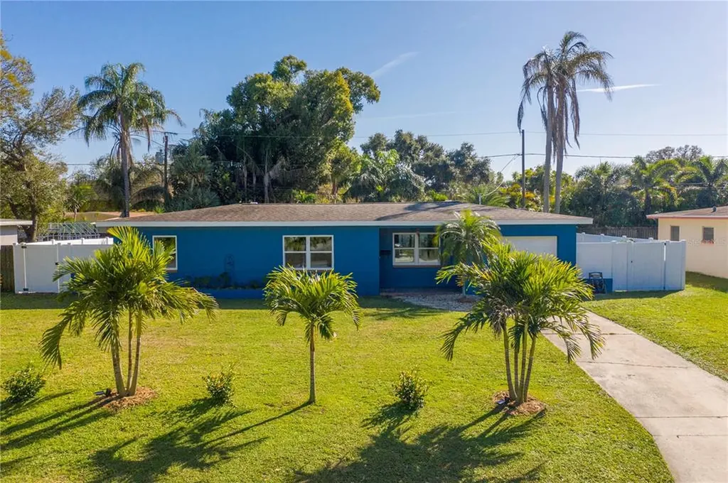 7560 15th Avenue N St Petersburg FL 33710