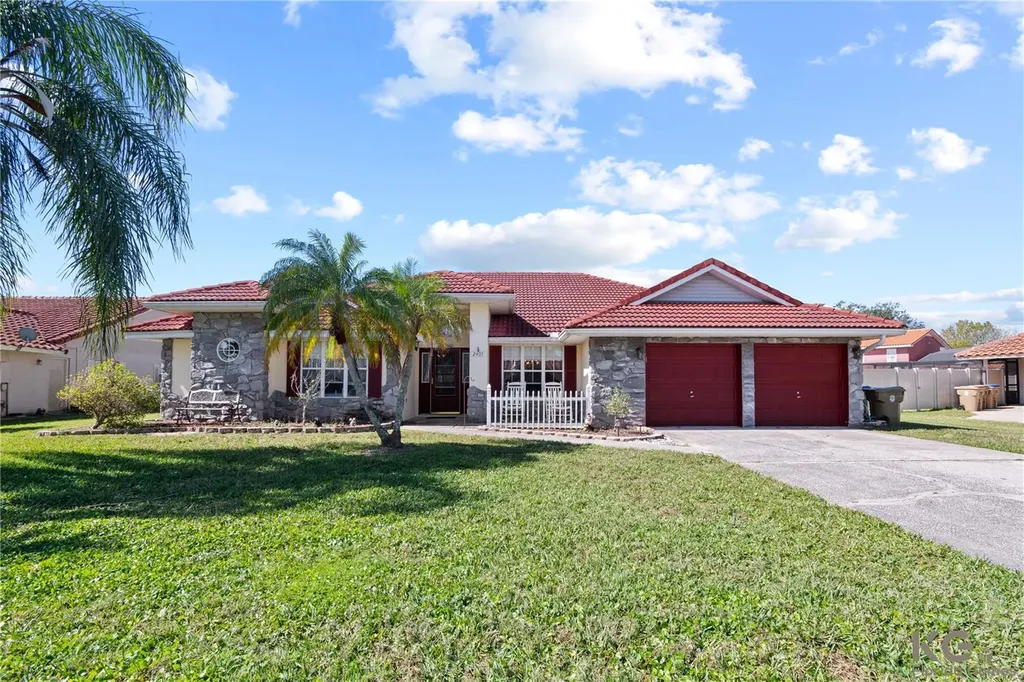 2407 Ravendale Court Kissimmee FL 34758
