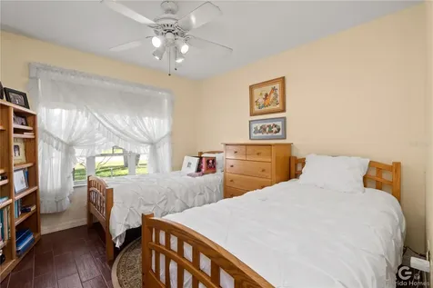 2407 Ravendale Court Kissimmee FL 34758