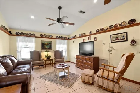 2407 Ravendale Court Kissimmee FL 34758