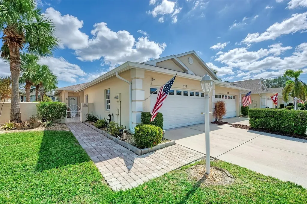 1710 Fountain View Circle Venice FL 34292
