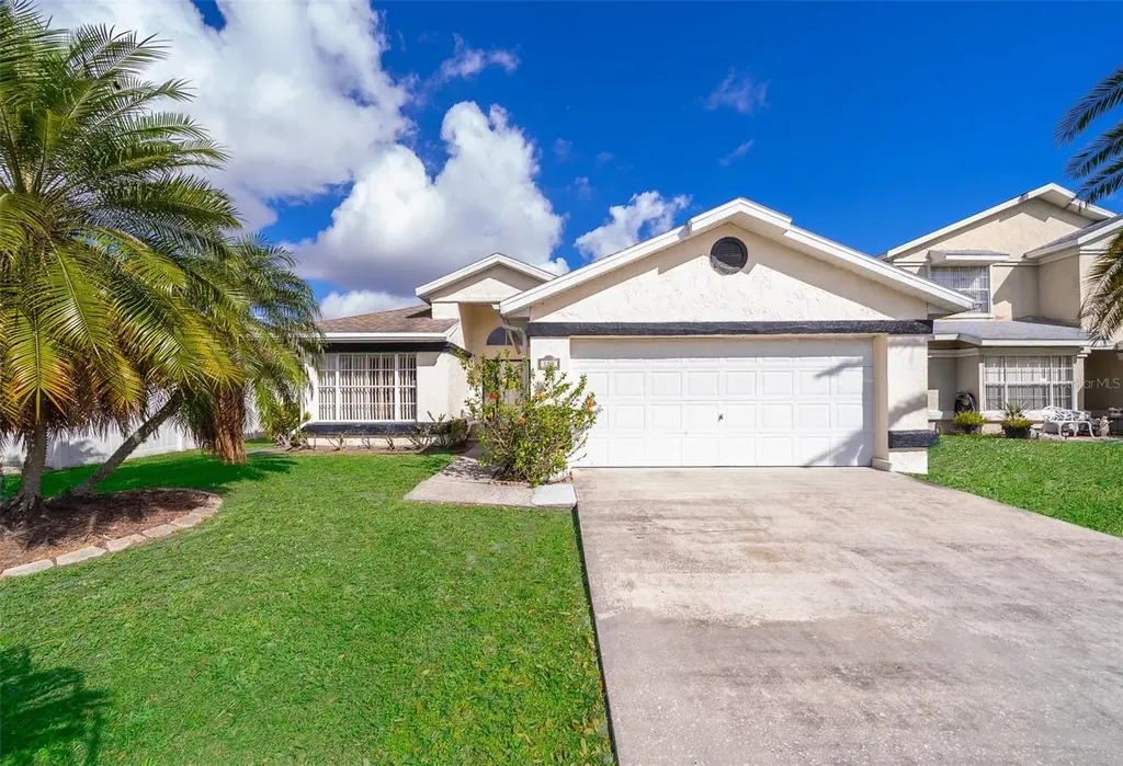 158 Hidden Springs Circle Kissimmee FL 34743