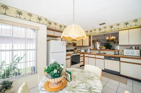 158 Hidden Springs Circle Kissimmee FL 34743