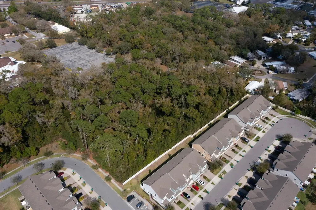 834 S Orange Blossom Trail Apopka FL 32703