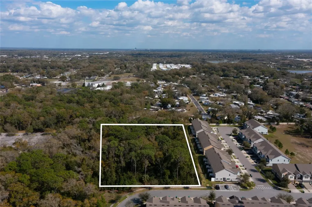 834 S Orange Blossom Trail Apopka FL 32703