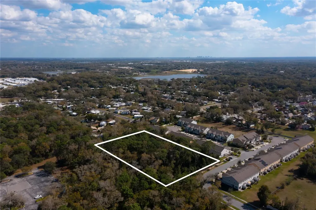 834 S Orange Blossom Trail Apopka FL 32703