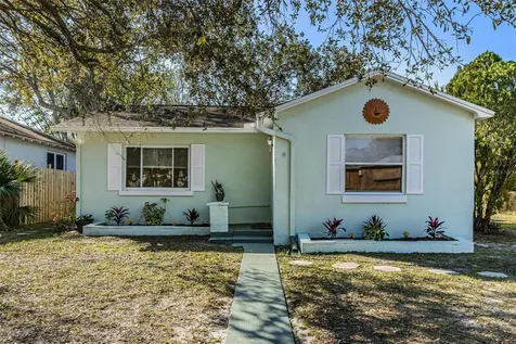 5914 15th Avenue S Gulfport FL 33707