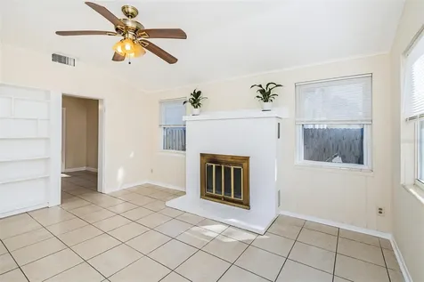 5914 15th Avenue S Gulfport FL 33707