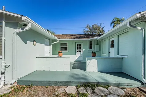 5914 15th Avenue S Gulfport FL 33707