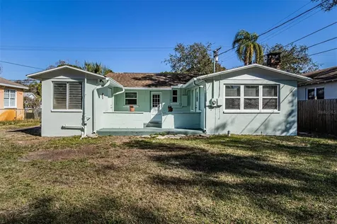 5914 15th Avenue S Gulfport FL 33707