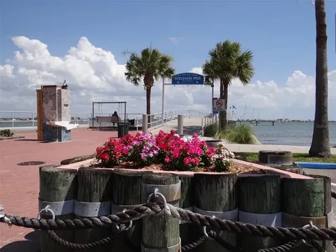 5914 15th Avenue S Gulfport FL 33707