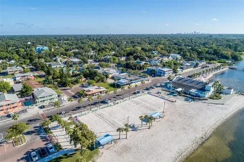 5914 15th Avenue S Gulfport FL 33707