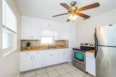 5914 15th Avenue S Gulfport FL 33707