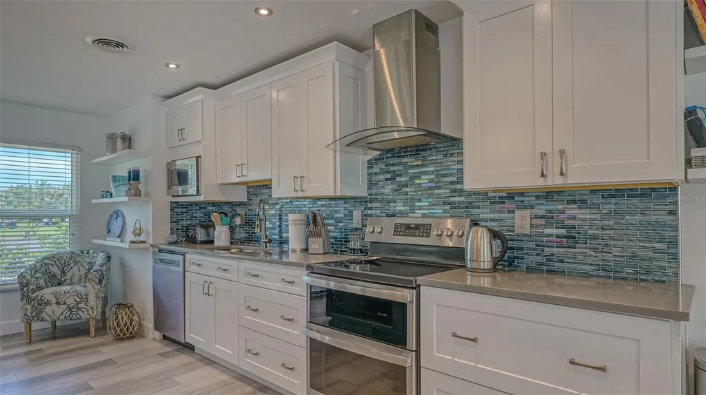 500 Schooner Lane Longboat Key FL 34228
