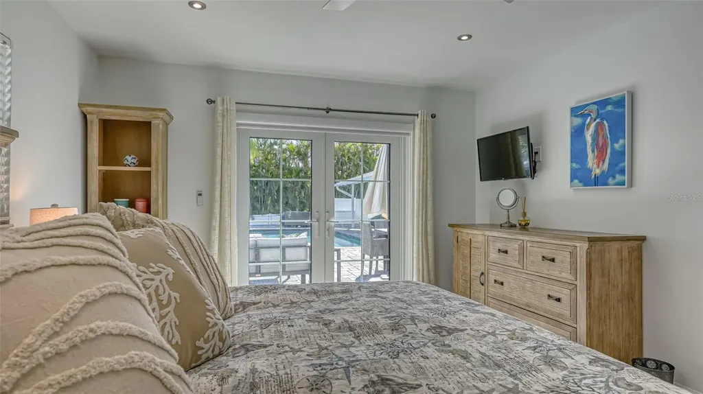 500 Schooner Lane Longboat Key FL 34228