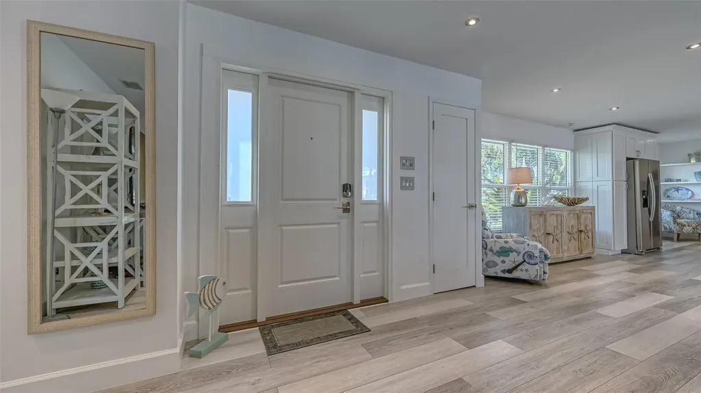 500 Schooner Lane Longboat Key FL 34228