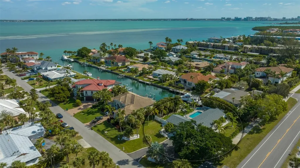 500 Schooner Lane Longboat Key FL 34228