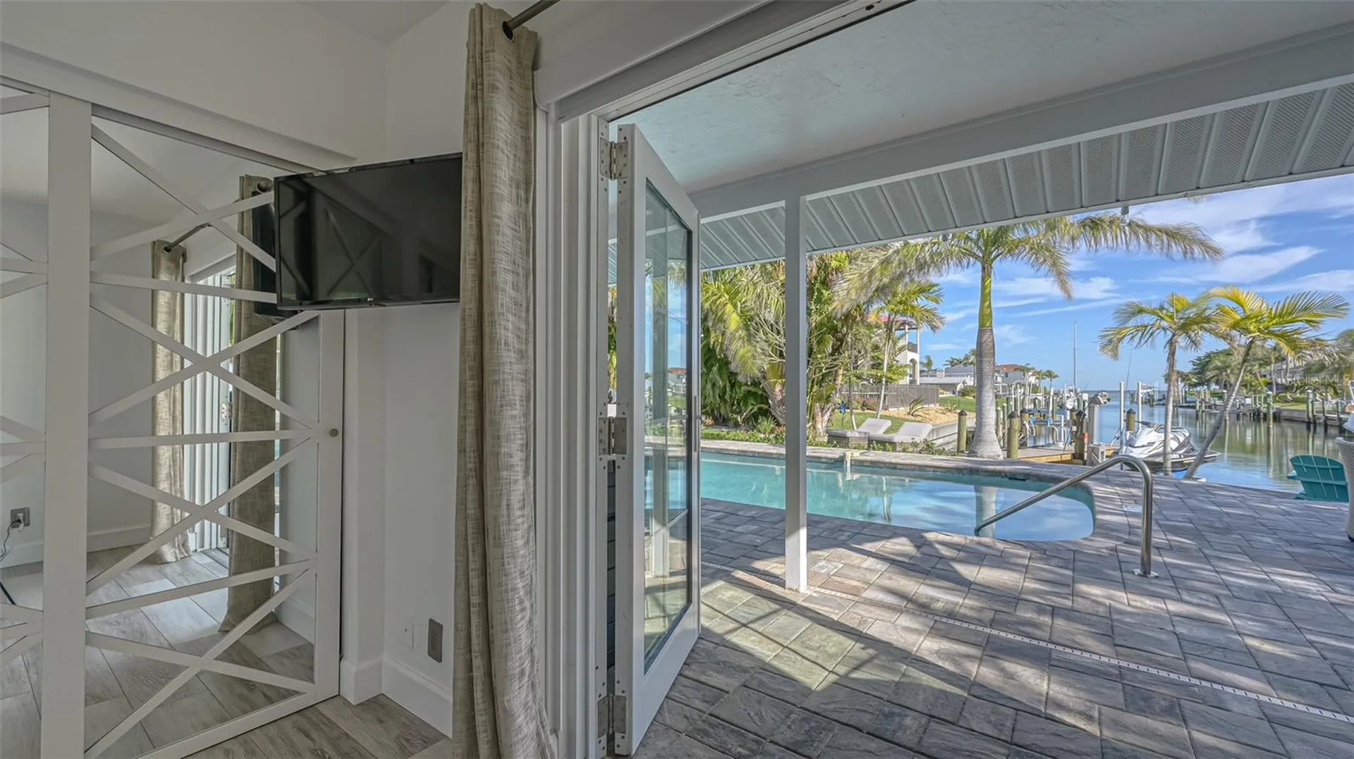 500 Schooner Lane Longboat Key FL 34228