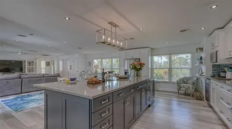 500 Schooner Lane Longboat Key FL 34228
