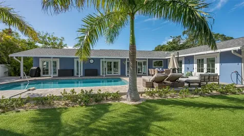 500 Schooner Lane Longboat Key FL 34228