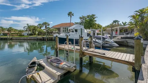 500 Schooner Lane Longboat Key FL 34228