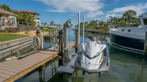 500 Schooner Lane Longboat Key FL 34228