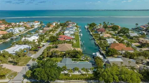 500 Schooner Lane Longboat Key FL 34228
