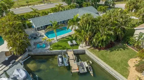 500 Schooner Lane Longboat Key FL 34228