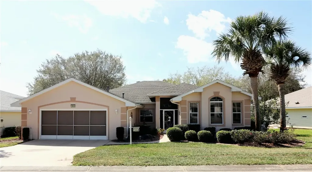 4946 Glen Coe Street Leesburg FL 34748