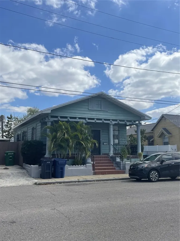 2907 N 15th Street Tampa FL 33605