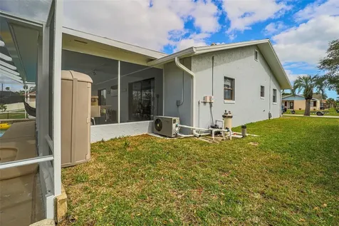 10 Claridge Court S Palm Coast FL 32137