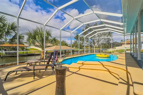 10 Claridge Court S Palm Coast FL 32137