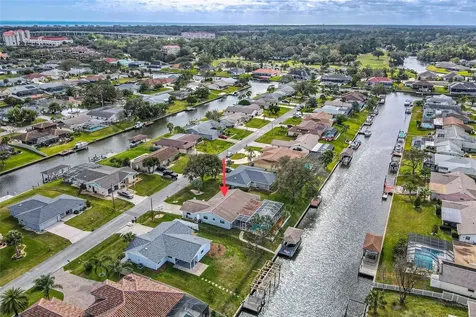 10 Claridge Court S Palm Coast FL 32137