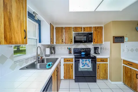 10 Claridge Court S Palm Coast FL 32137