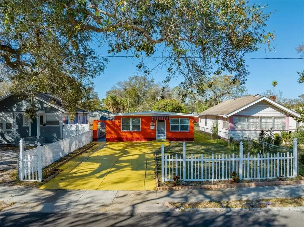 3521 15th Avenue S St Petersburg FL 33711