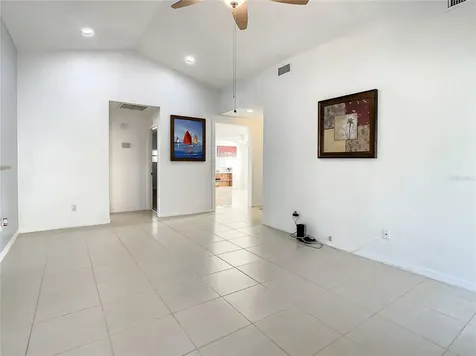 10922 Tailfeather Court Tampa FL 33625
